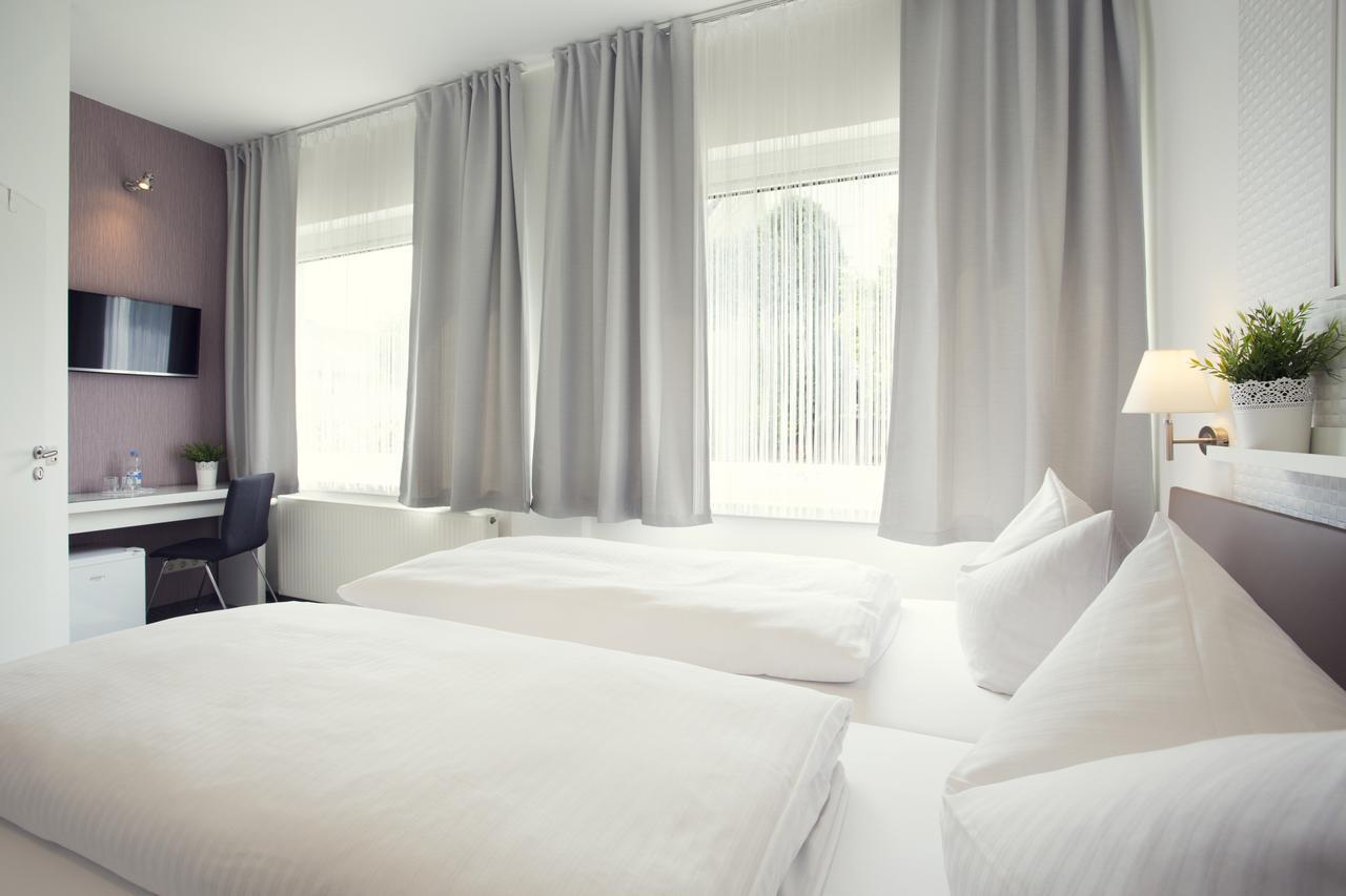 מונטבאור Hotel Loewenguth מראה חיצוני תמונה