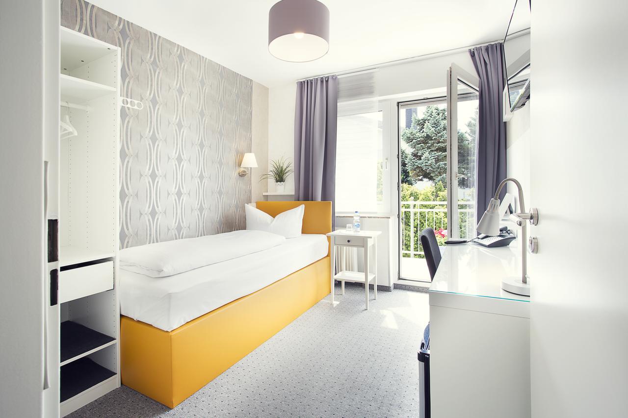 מונטבאור Hotel Loewenguth מראה חיצוני תמונה
